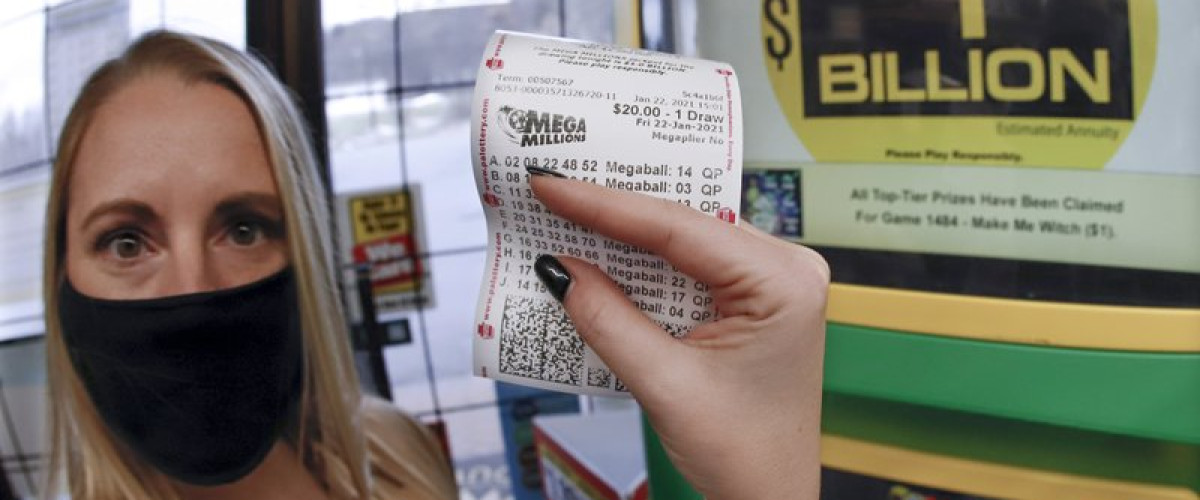 El bote histórico del Mega Millions se entrega en Michigan