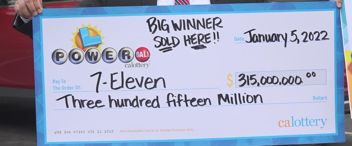 Ganador de la Powerball reclama su gran premio de 316.3 millones de dólares