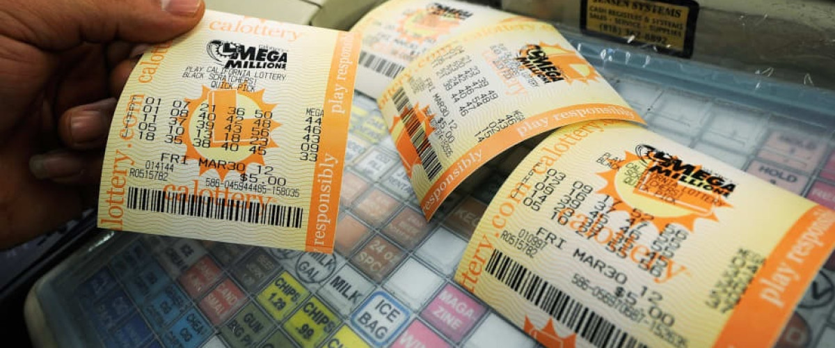 El bote de 502 millones de dólares del Mega Millions se reparte en California y Florida