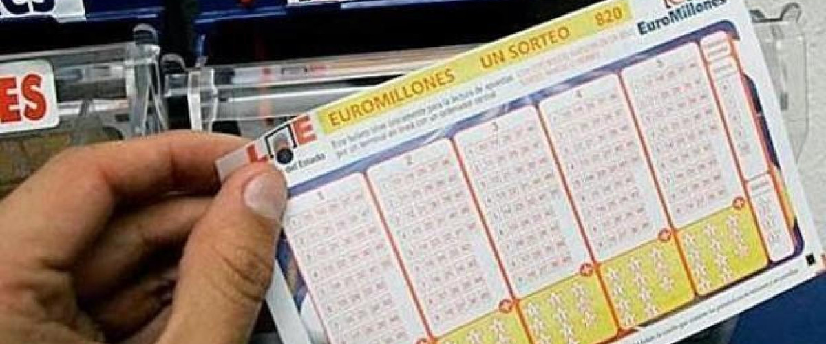 Tres jugadores se reparten el superbote de 158 millones de euros del Euromillones