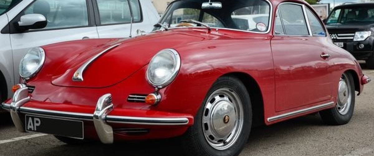 El multimillonario de la Powerball Edwin Castro amplía su flota de coches con Porsche clásicos