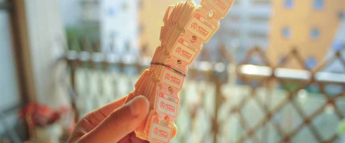 Ganador del sorteo Powerball de Arkansas de $1.8 mil millones se presenta